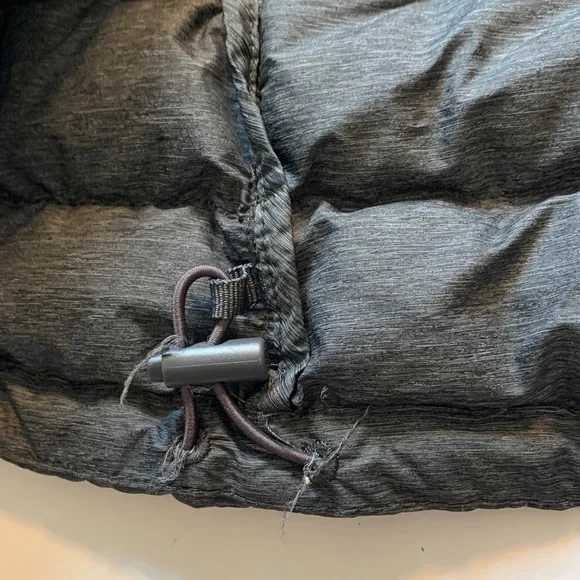 TNA women’s size small dark, charcoal, gray Hooded down Jacket - Picture 8 of 14